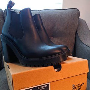 Dr. Martens Hurston Chelsea Boot